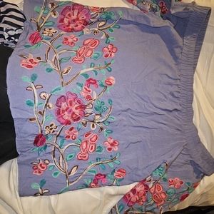 Embroidery off shoulder blouse